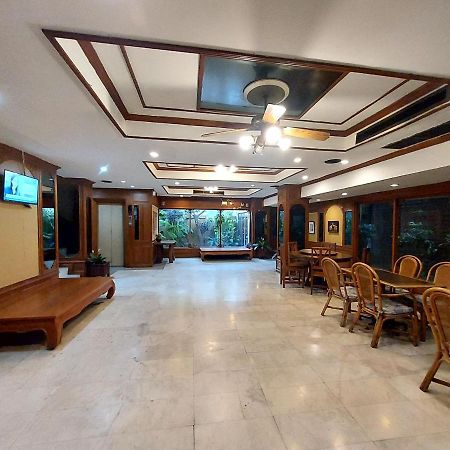 Traveller Inn Hotel Chiang Mai Esterno foto