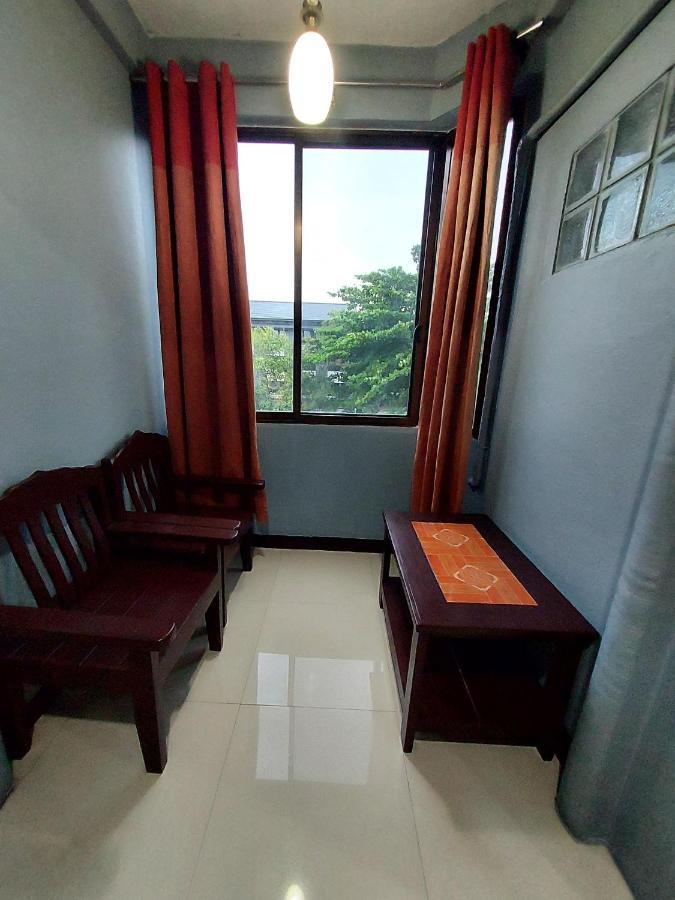 Traveller Inn Hotel Chiang Mai Esterno foto