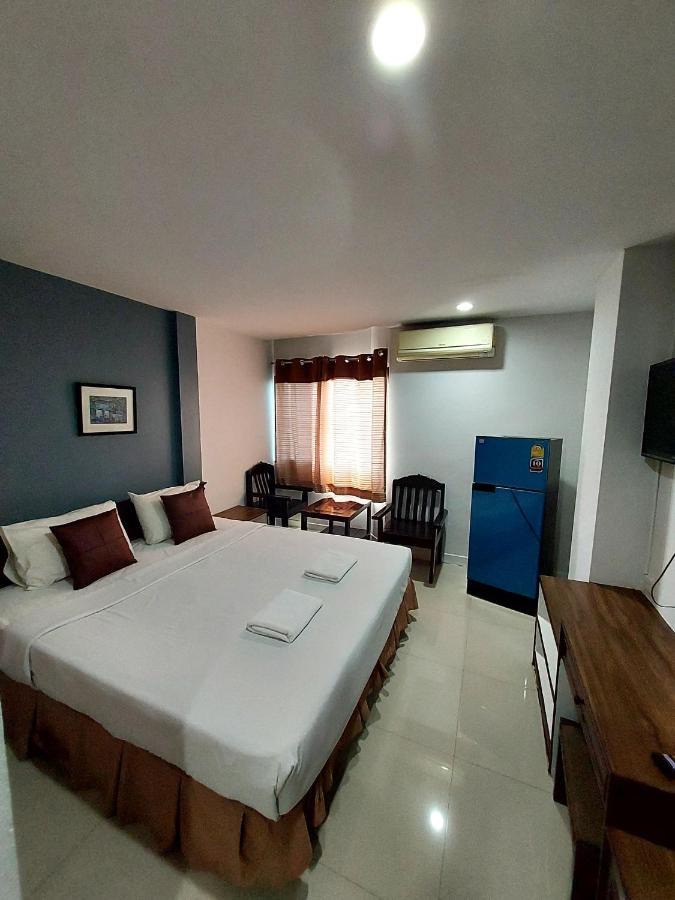 Traveller Inn Hotel Chiang Mai Esterno foto