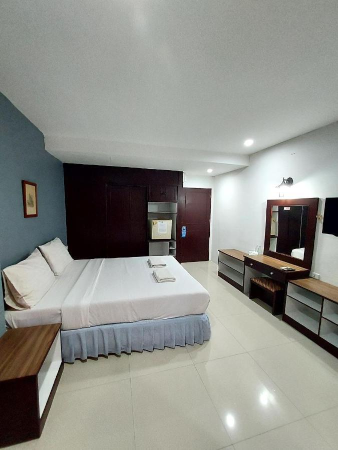 Traveller Inn Hotel Chiang Mai Esterno foto