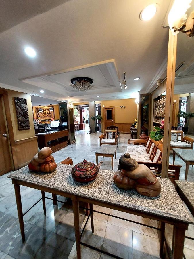 Traveller Inn Hotel Chiang Mai Esterno foto