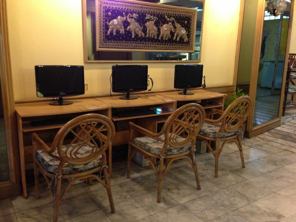 Traveller Inn Hotel Chiang Mai Esterno foto